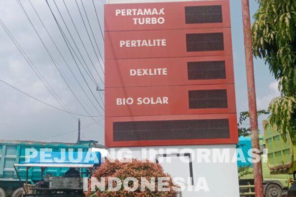 Di Duga Kuat SPBU (14.293.6112) Simpang PT.KAT Mendahulukan Pelangsir Dari Pada Pengendara Umum